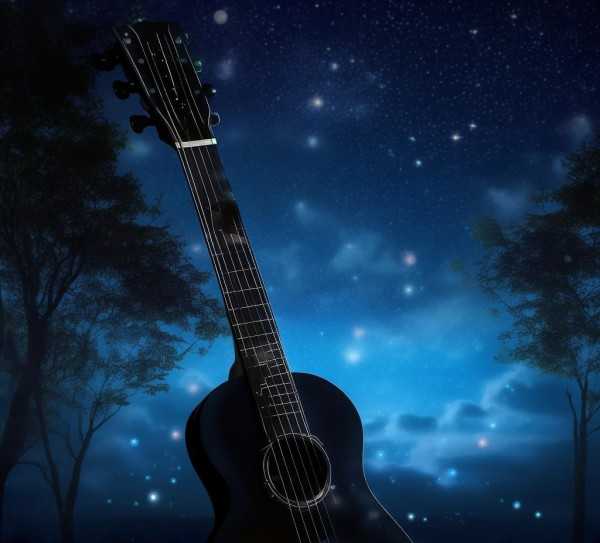 夜空中的旋律回响,带夜的歌名，那些在夜色中回响的旋律,旋律,情感,共鸣,第1张